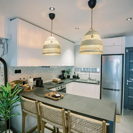 Apartment 2bedroom Amalfi Blue In - 10min Walk To The Larnaca